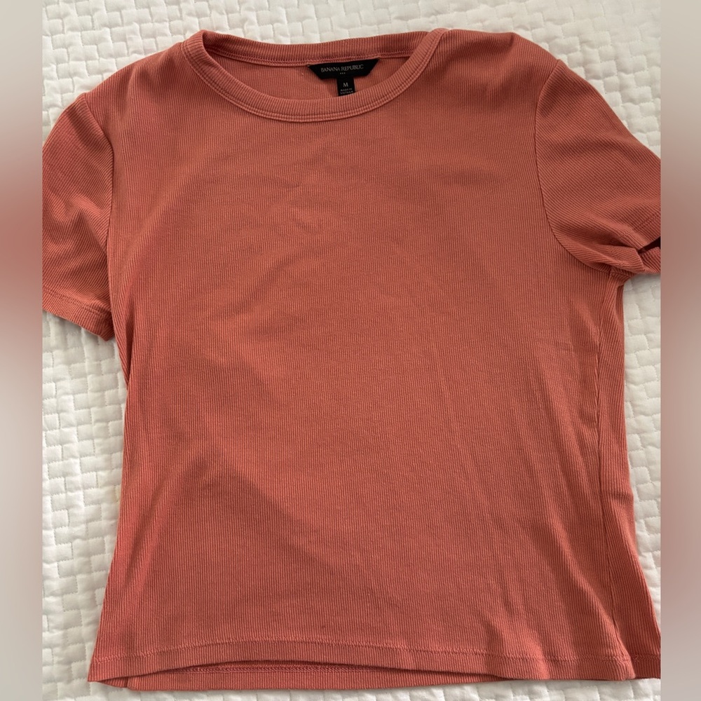 Ribbed Tee